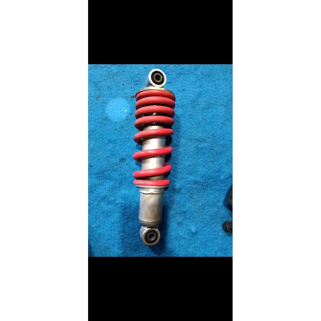 shock belakang CBR150 CBU thailand