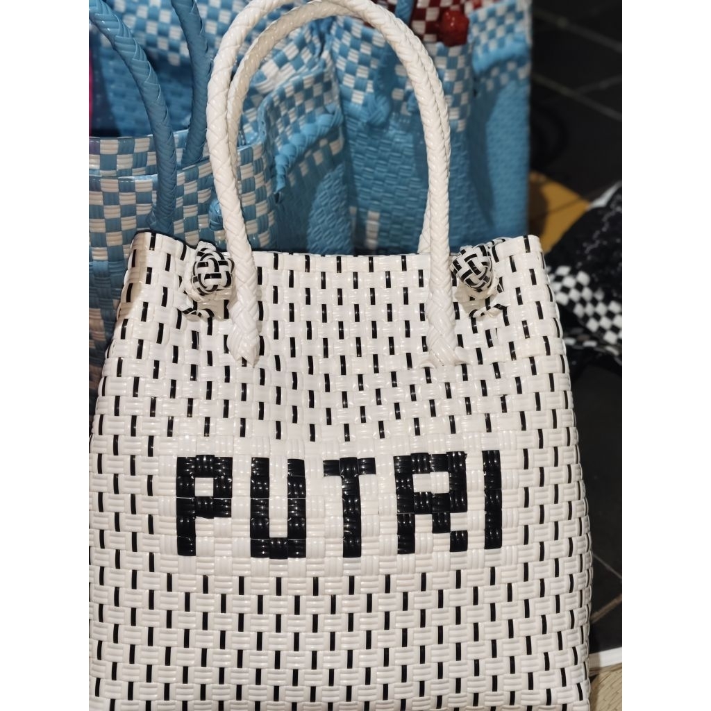 tas anyaman pakai nama motif terbaruu