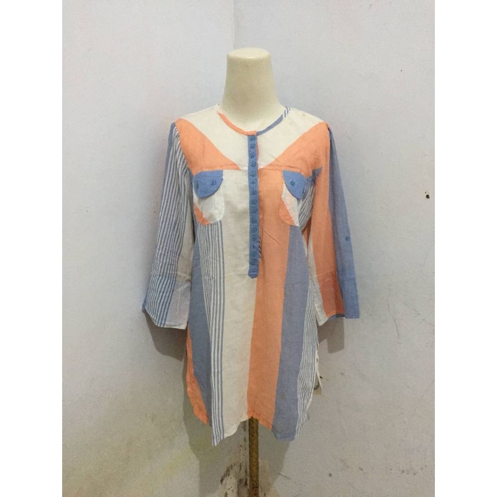 [preloved] blouse bwi 188 by buana