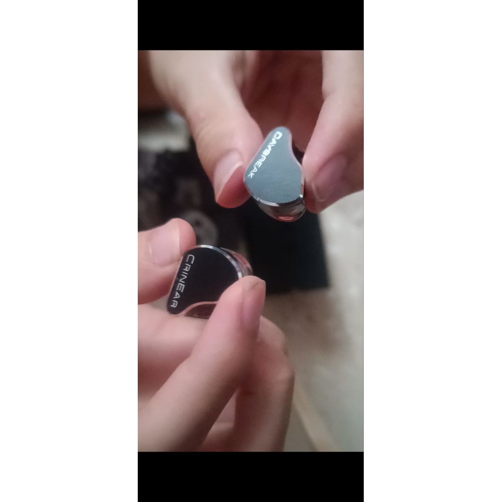 Crinear Daybreak IEM bekas second like new