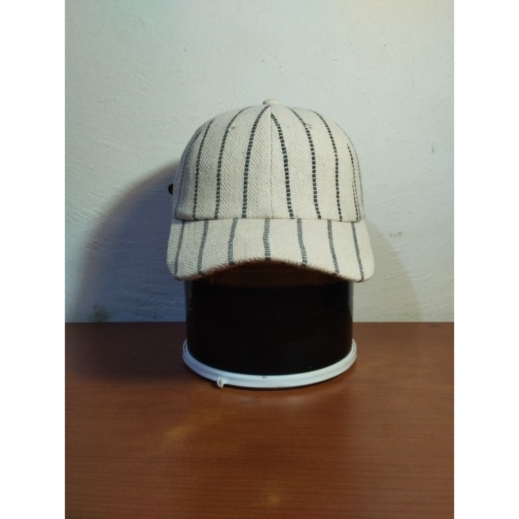 Topi Simplecap Casual Liris Rajut