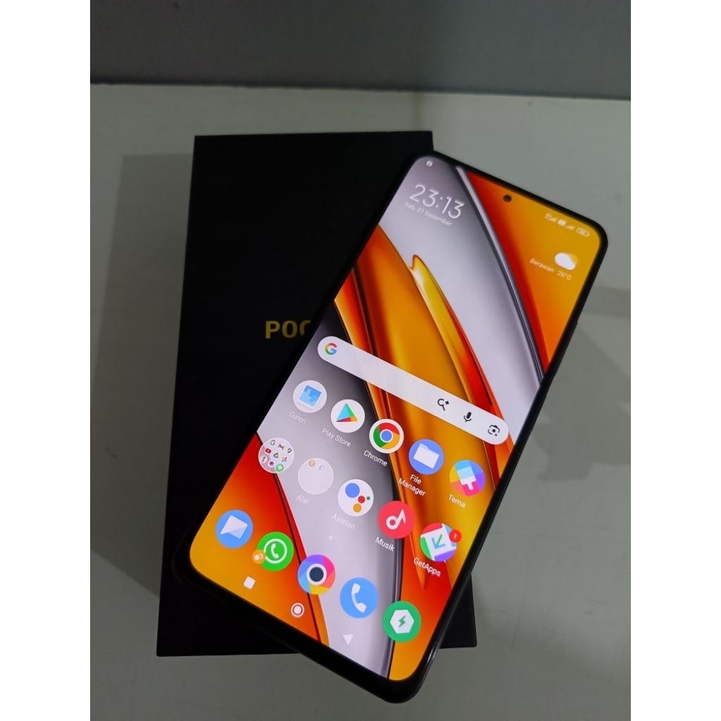 POCO F3 Snapdragon 870 5G | AMOLED 120Hz | 6/128