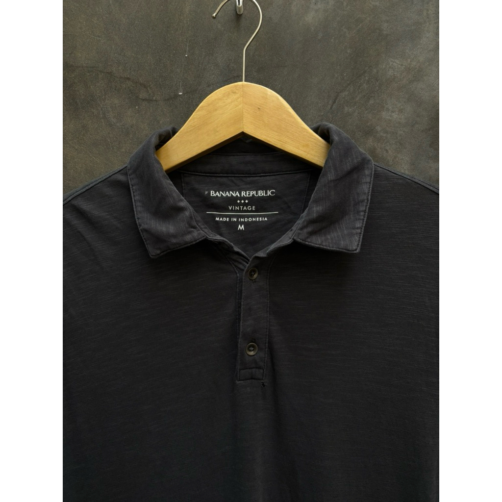 Kemeja Polo Banana Republic