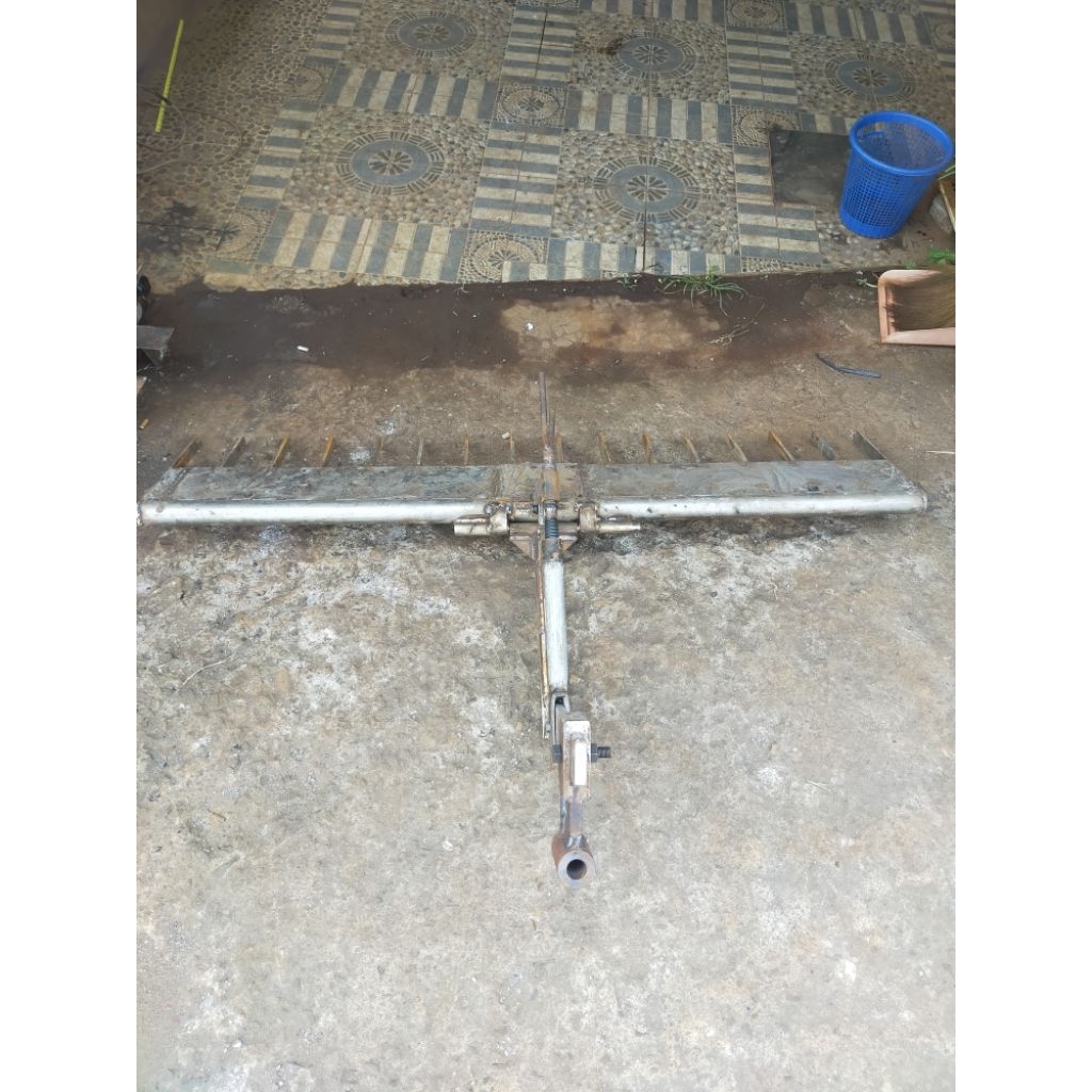 Garu Traktor tipe boxer dan G1000