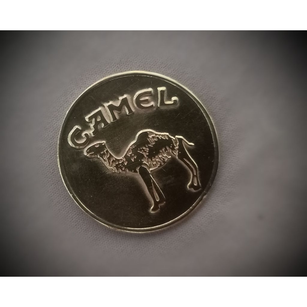 Emblem tempelan Zippo motif Onta Camel