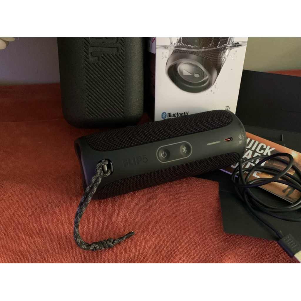 JBL Flip 5 preloved second like new