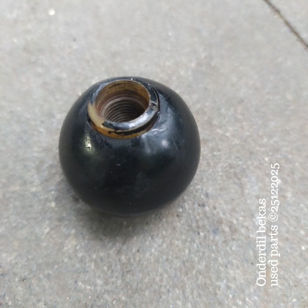 shift knob Toyota Corolla ke 30 tahun 1979