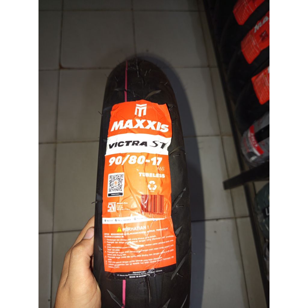 BAN MAXXIS VICTRA 90/80-17 TL