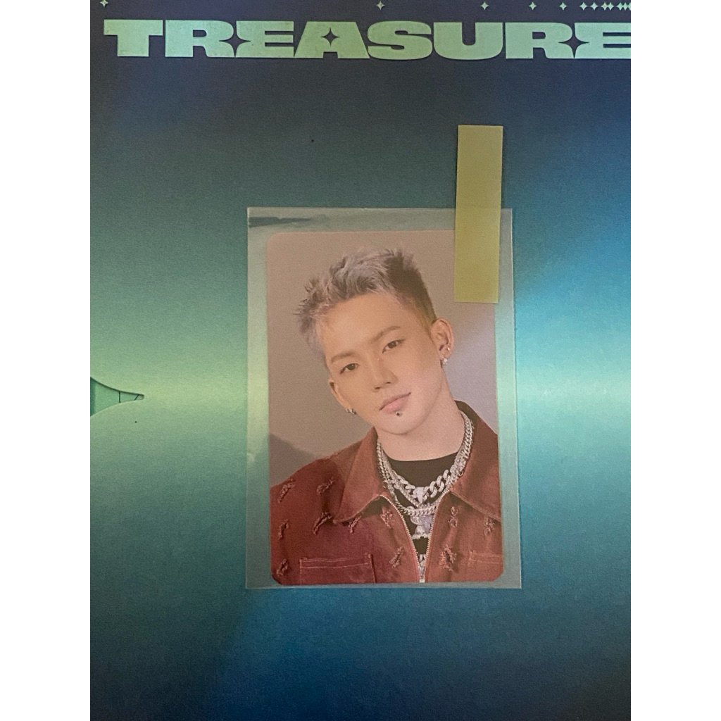 Hyunsuk Official Photocard (lupa yg mana)