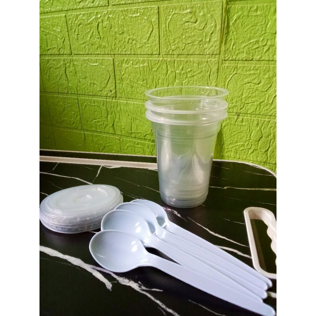 Gelas Cup, sendok plastik dan tutup gelas plastik