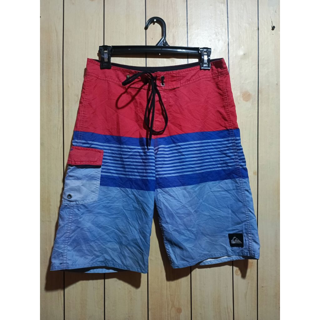 celana surfing Quiksilver