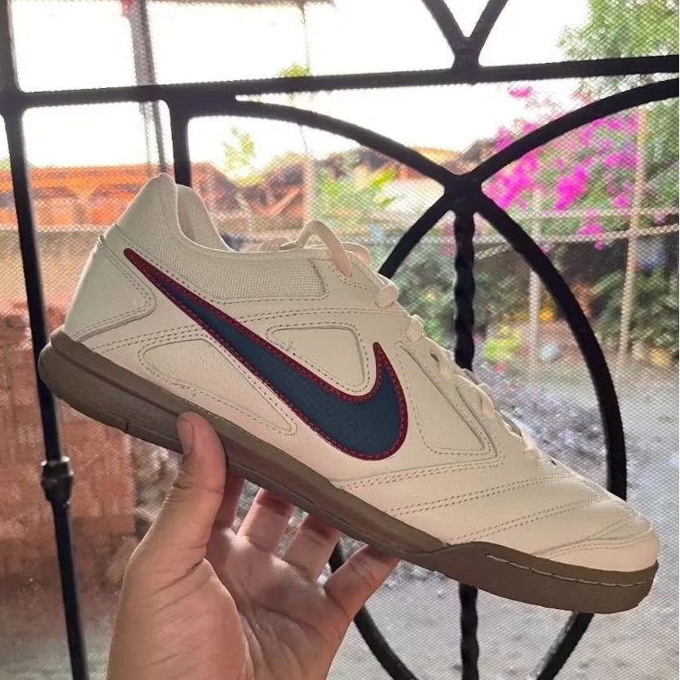 NIKE GATO FUTSAL DAN CASUAL PALE IVORY