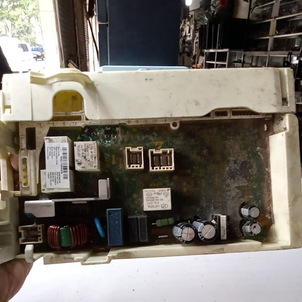 modul PCB mesin cuci Electrolux