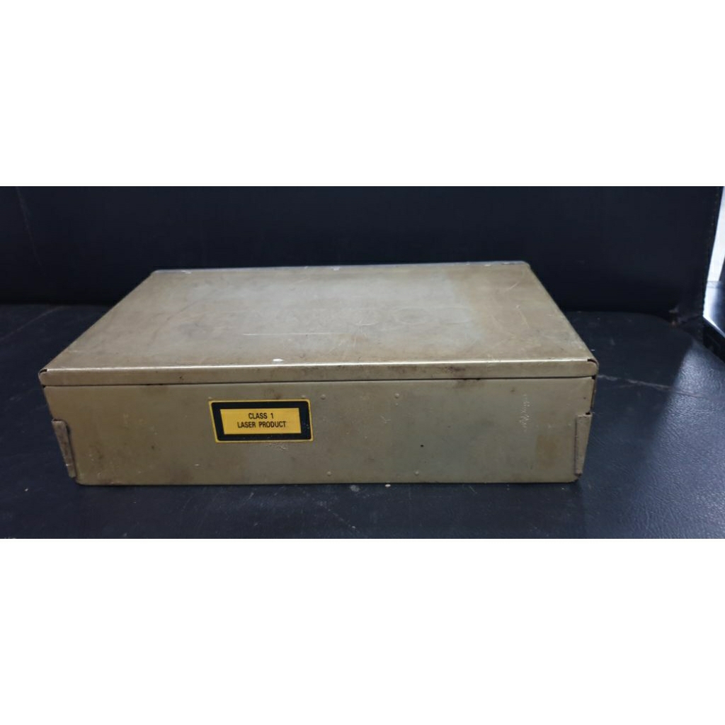 CD changer audio mobil Jadul Kenwood KDC-C604 berikut magazine kondisi mati