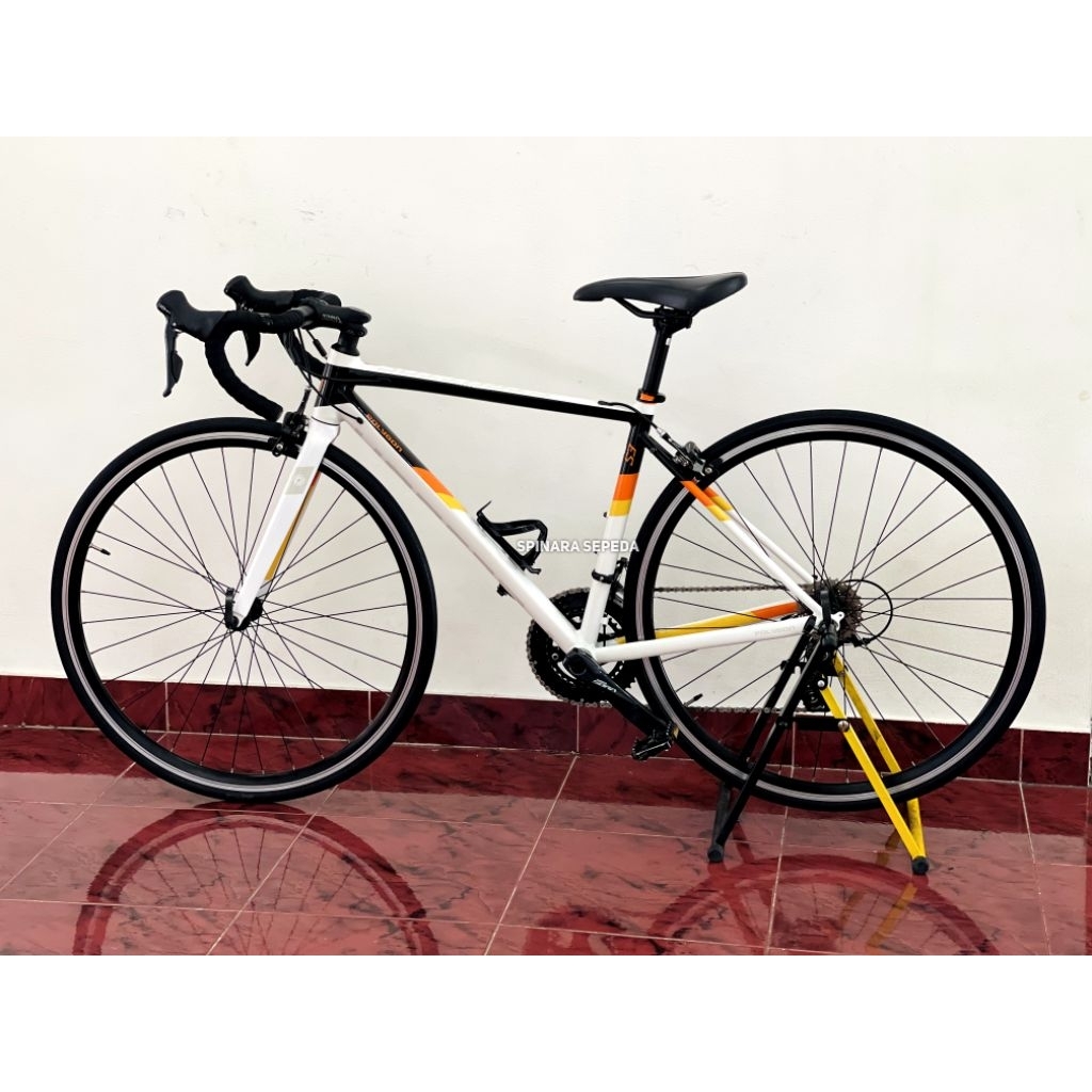 Sepeda Balap Road Bike Polygon Strattos S3 Jerman Full Ori | Bekas Terawat Siap Pakai