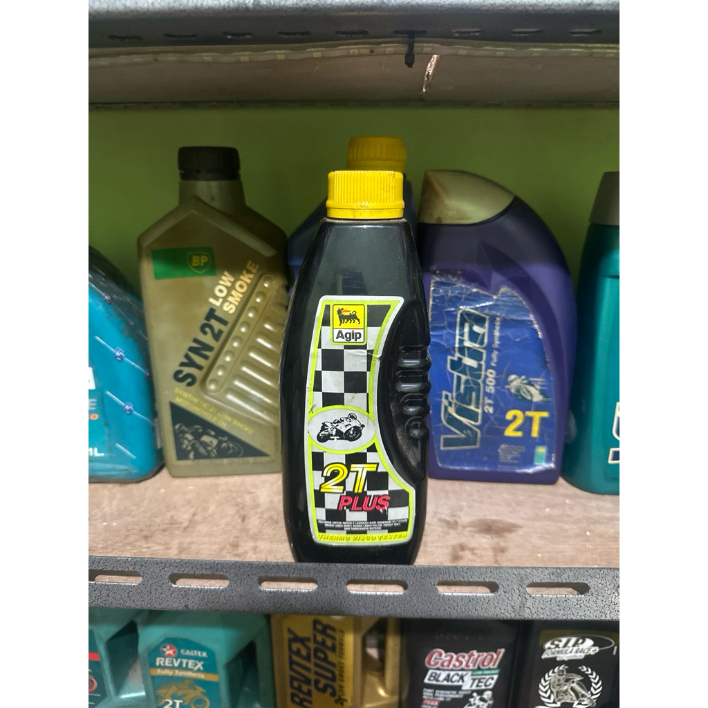 oli samping Agip plus 2t original stok lama
