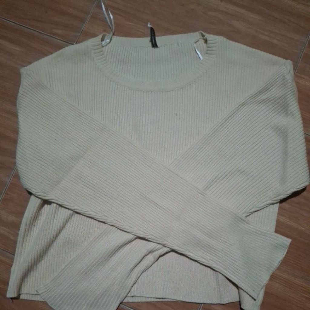 sweater crop top colorbox