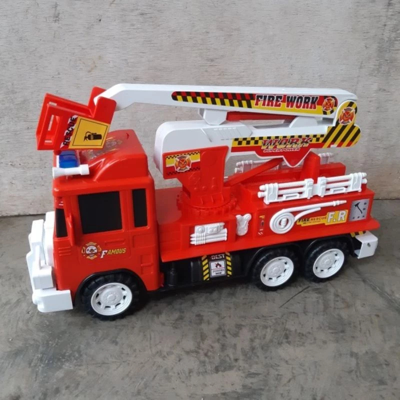 Mainan Mobil Pemadam Kebakaran Anak – Fire Truck Tangga Putar Besar Murah Berkualitas