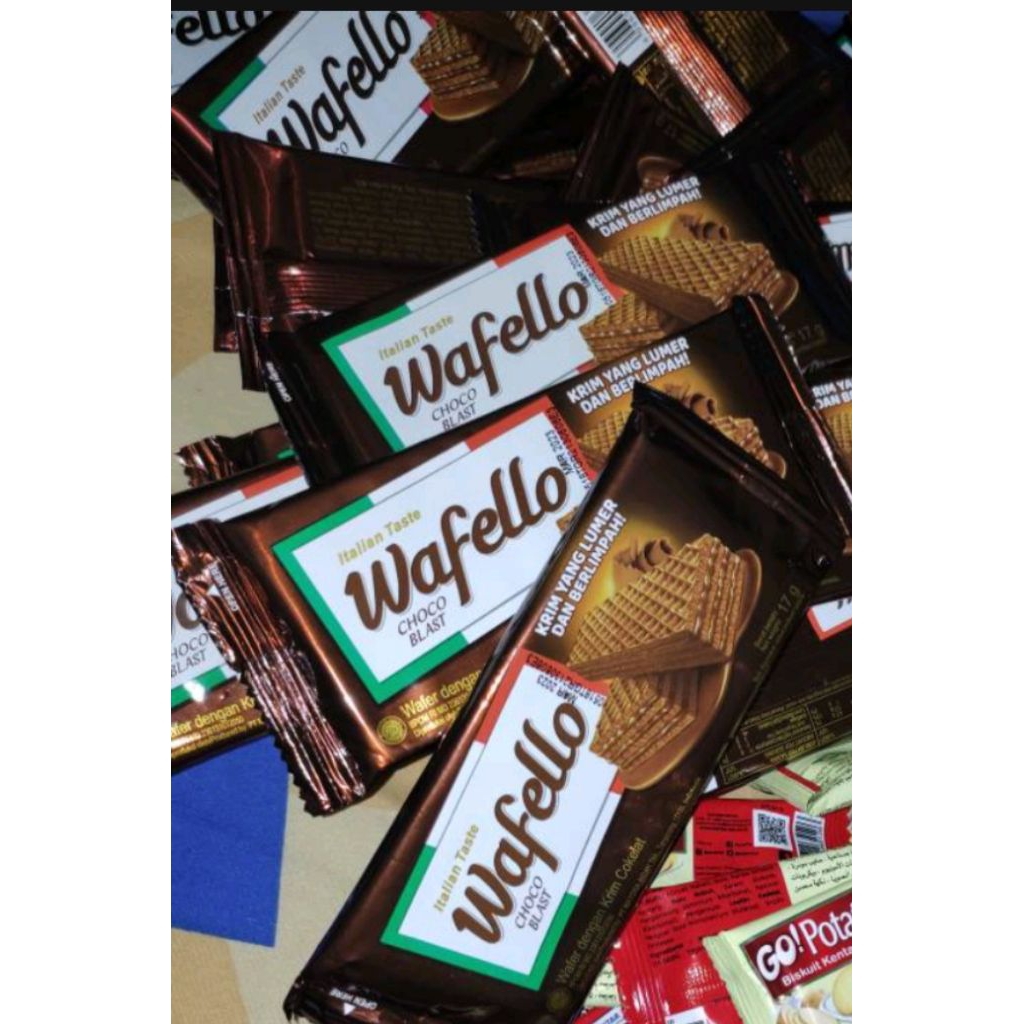 ROMA WAFELLO RENCENG 1O PCS 1000
