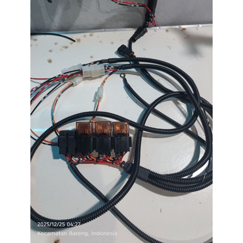 Relay set double biled headlamp innova reborn soket h11 pnp