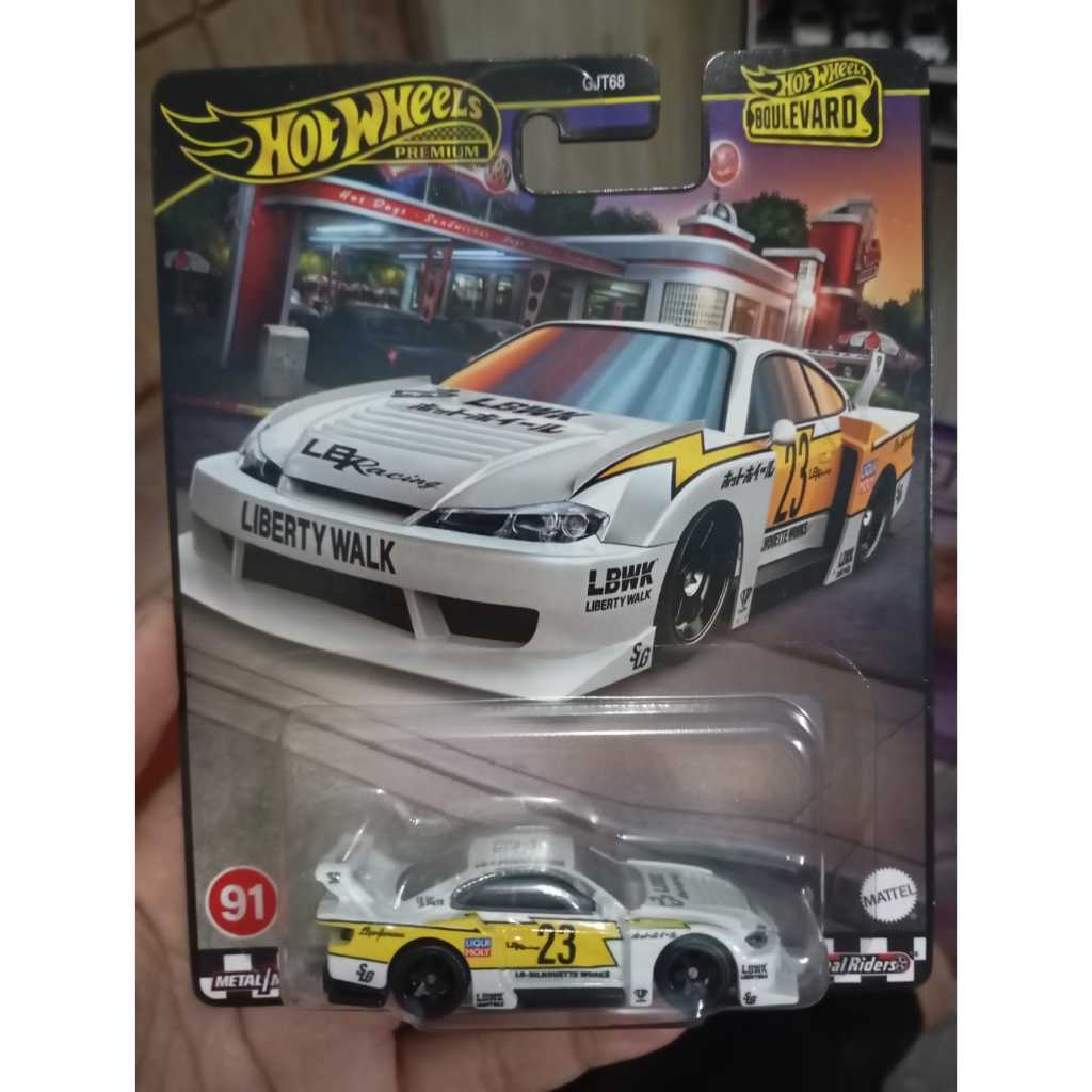 Hot Wheels Nissan Silvia S15 LBWK Premium
