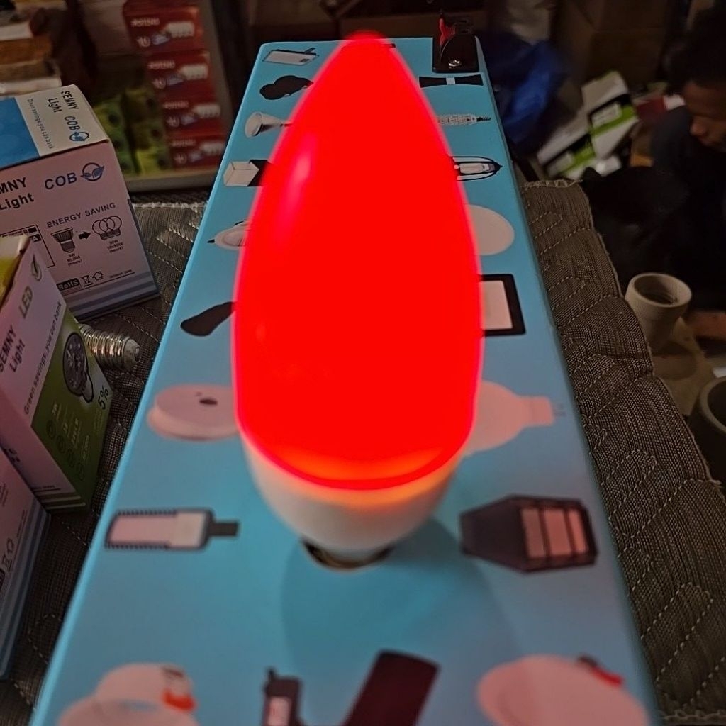 Lampu LED Cabe Merah Cabe E27 / Lampu LED Merah Cabe E27 / Lampu Sembahyang Merah
