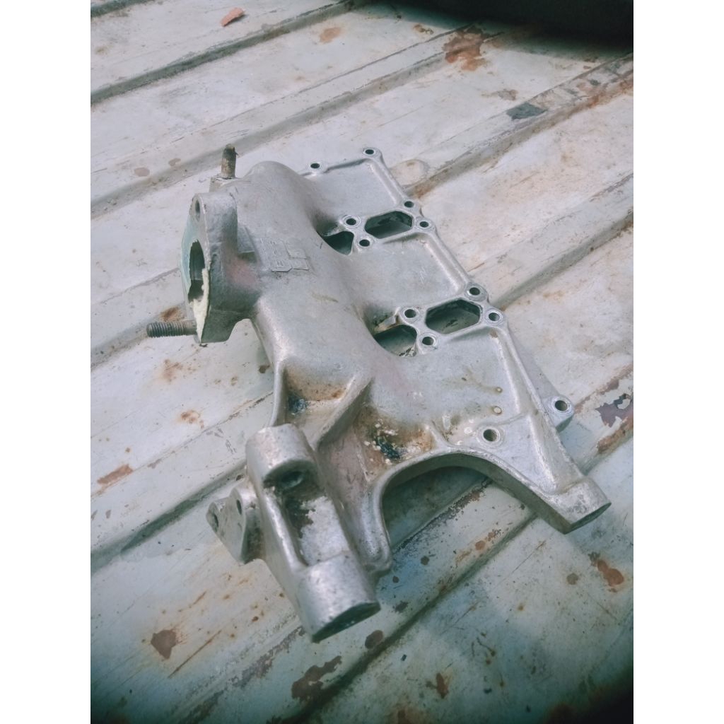 Manifold Intake Karburator Suzuki ST20 Truntung