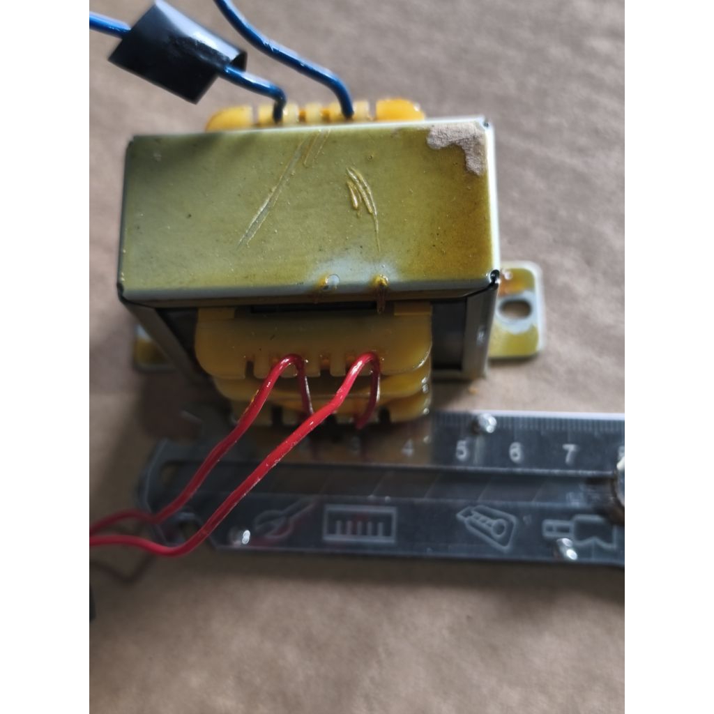 trafo 12 volt 2 amperan