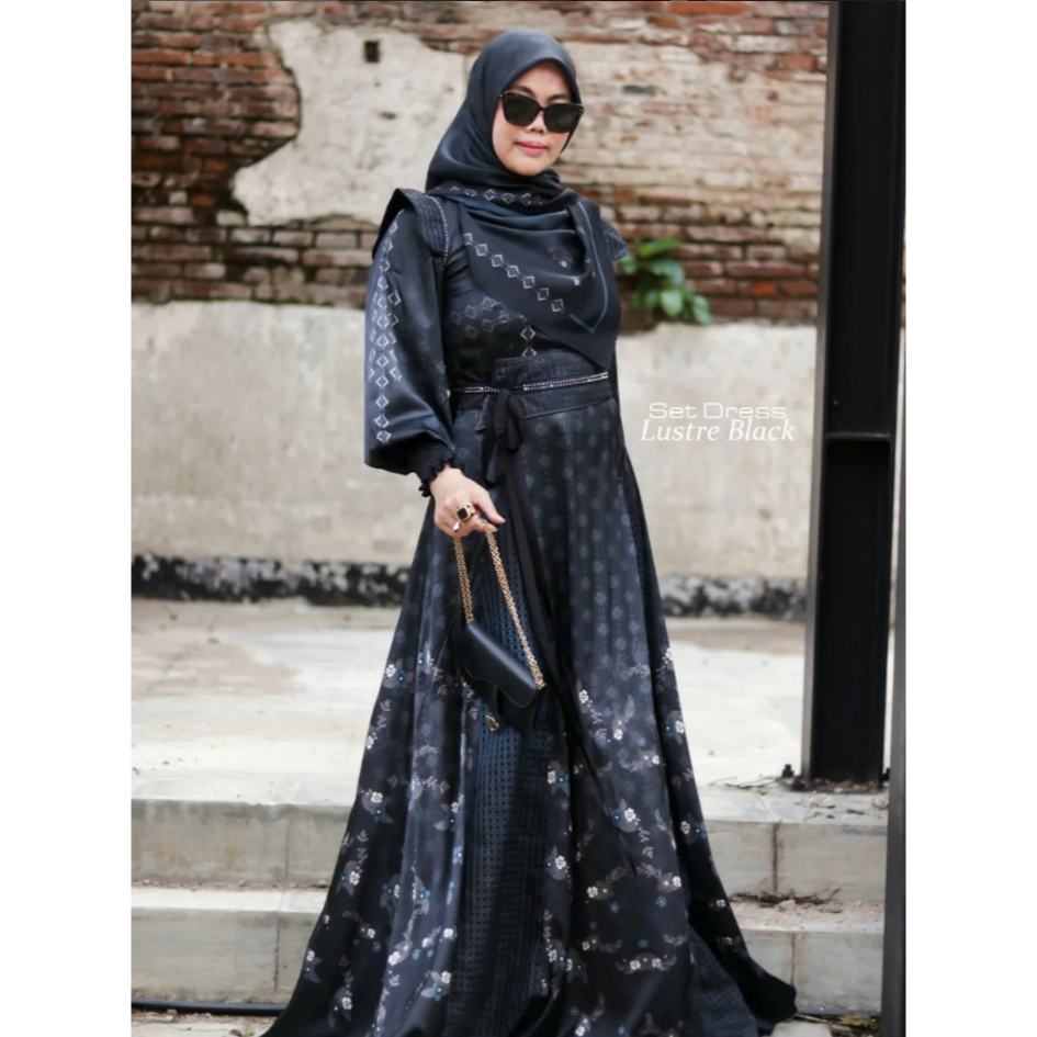 Qyuzamoshion-Set Dress Lustre by eRHa