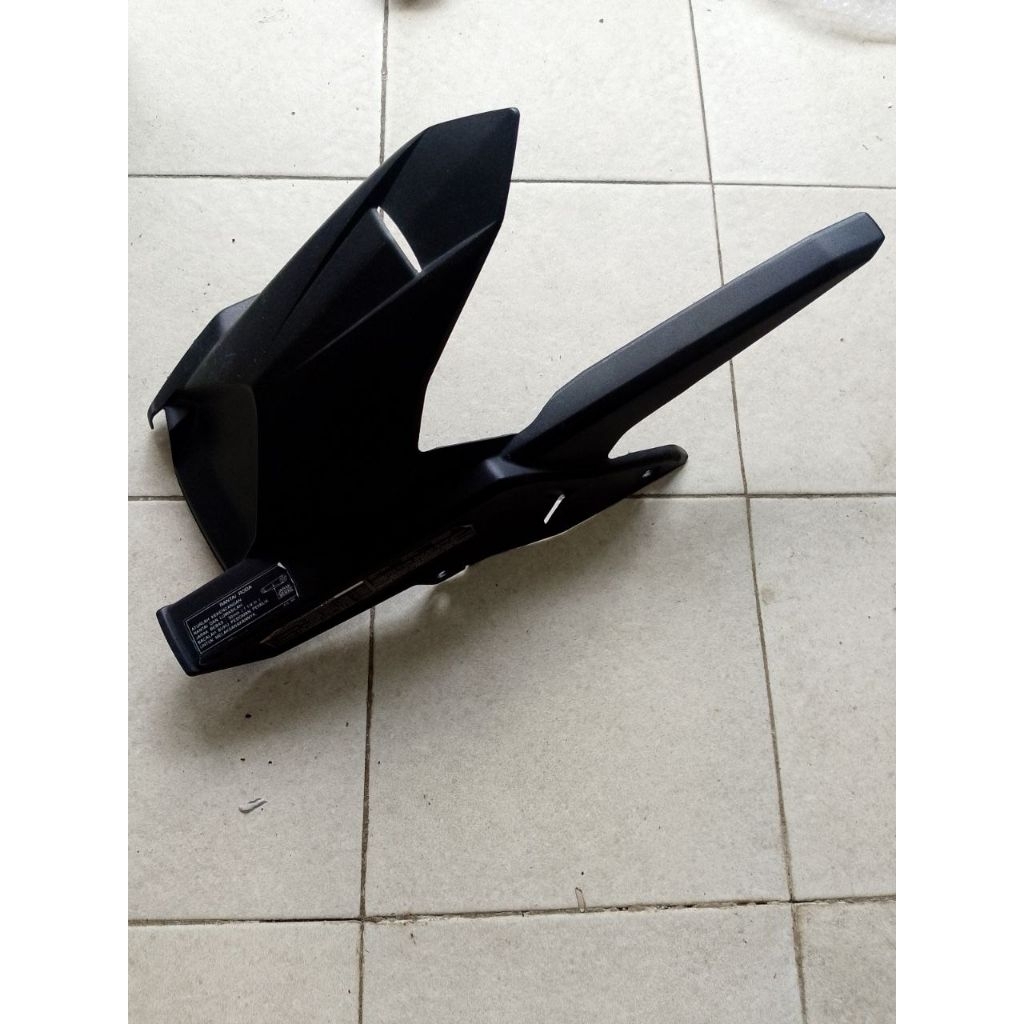 Case Drive Chain CBR 250RR - Tutup Rantai CBR 250RR - Hugger CBR 250RR Original