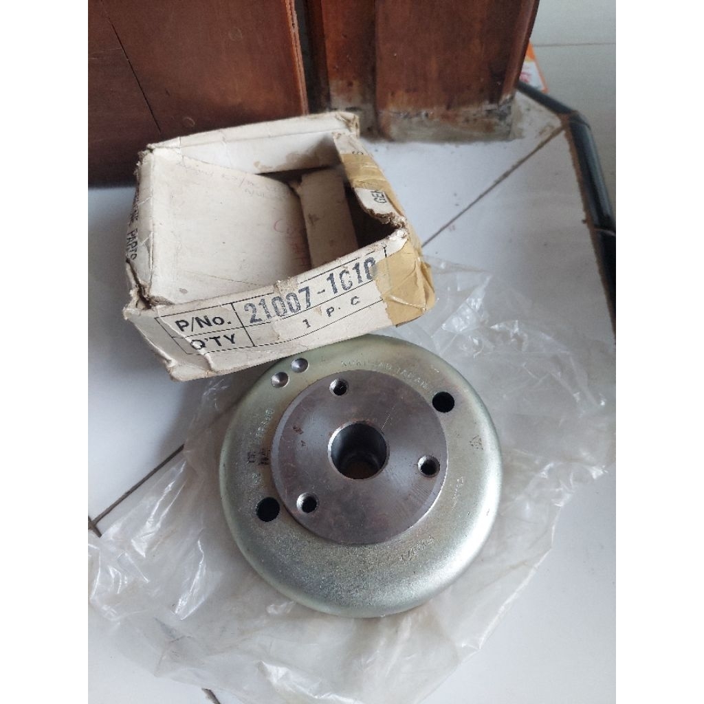 magnet kawasaki binter mercy kz200 original new old stok nos