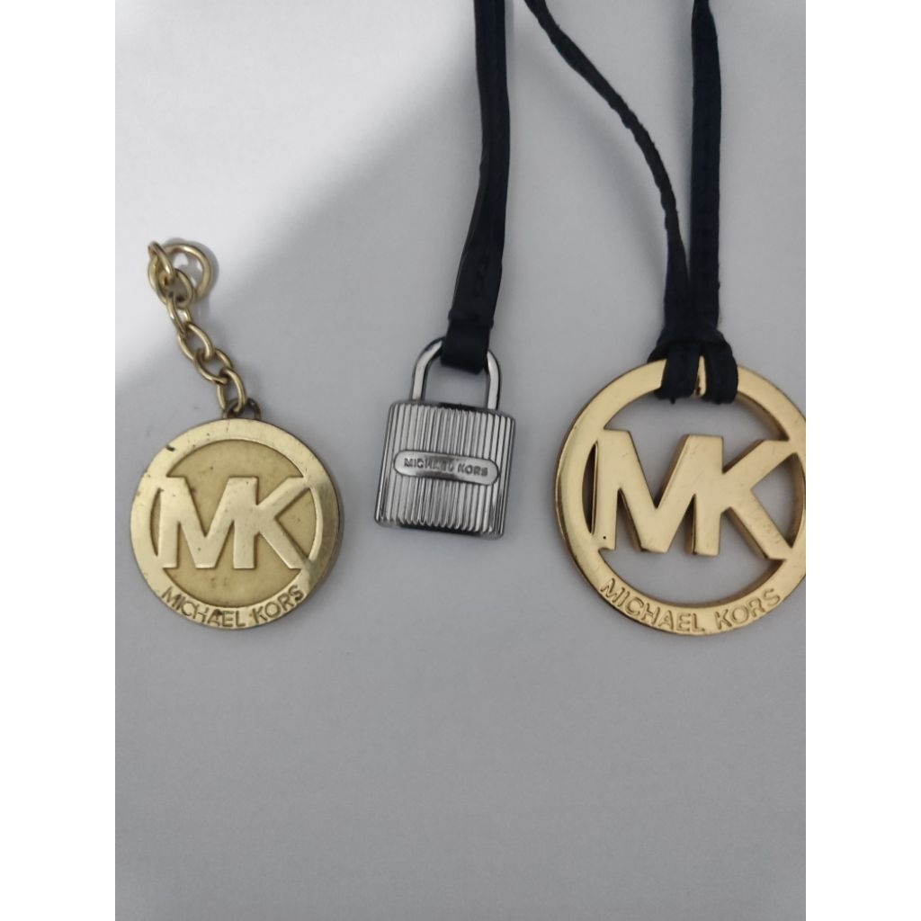 bag charm mk