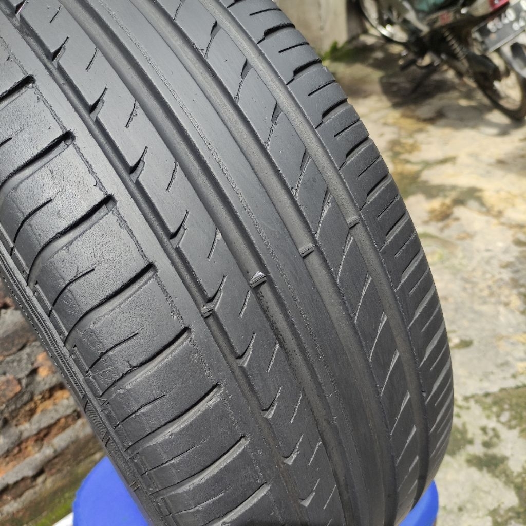 Ban GT, Continental,  215/55 R17