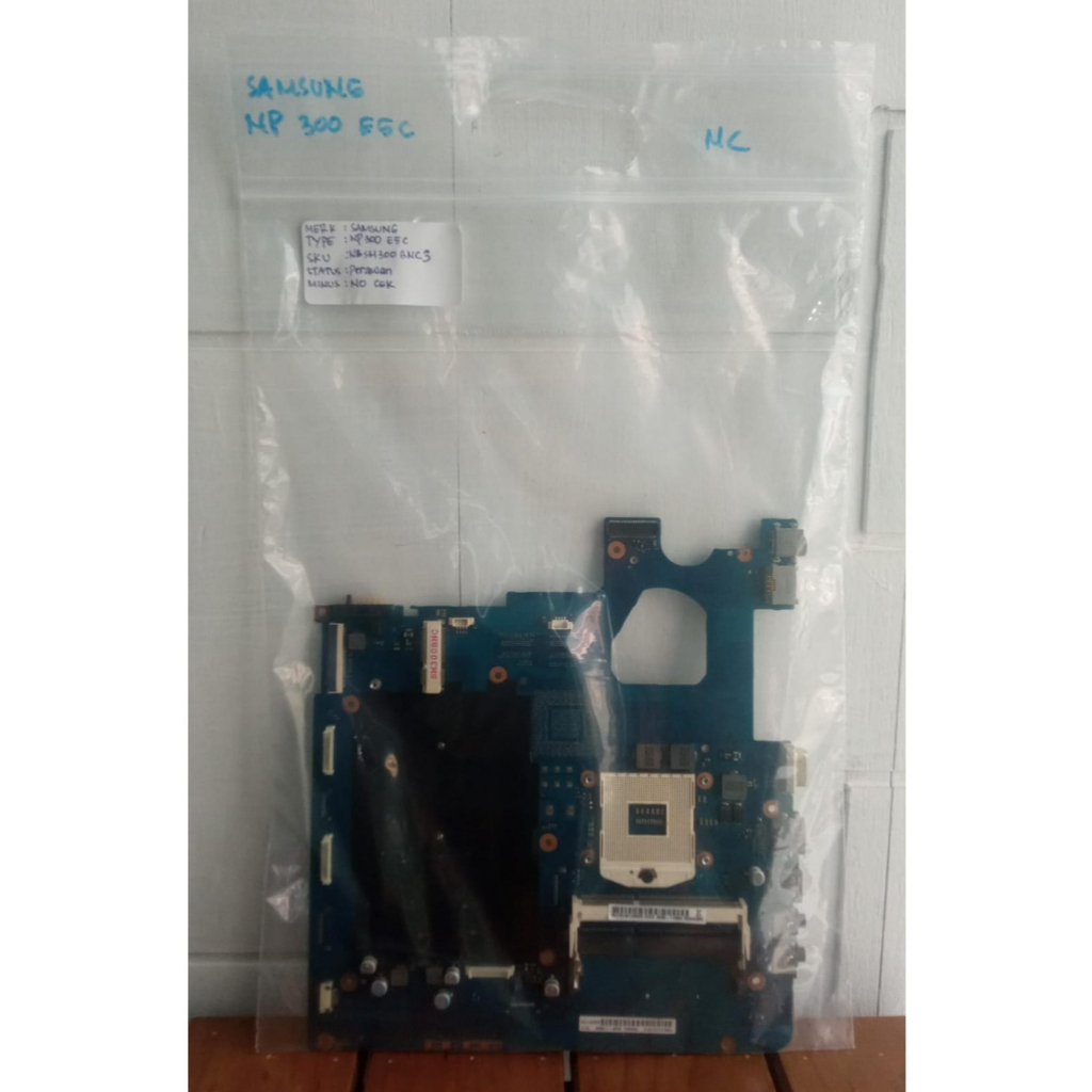 Motherboard Laptop Samsung NP300E5C