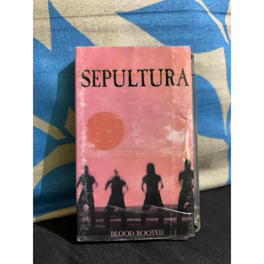 Kaset pita Sepultura blood rooted