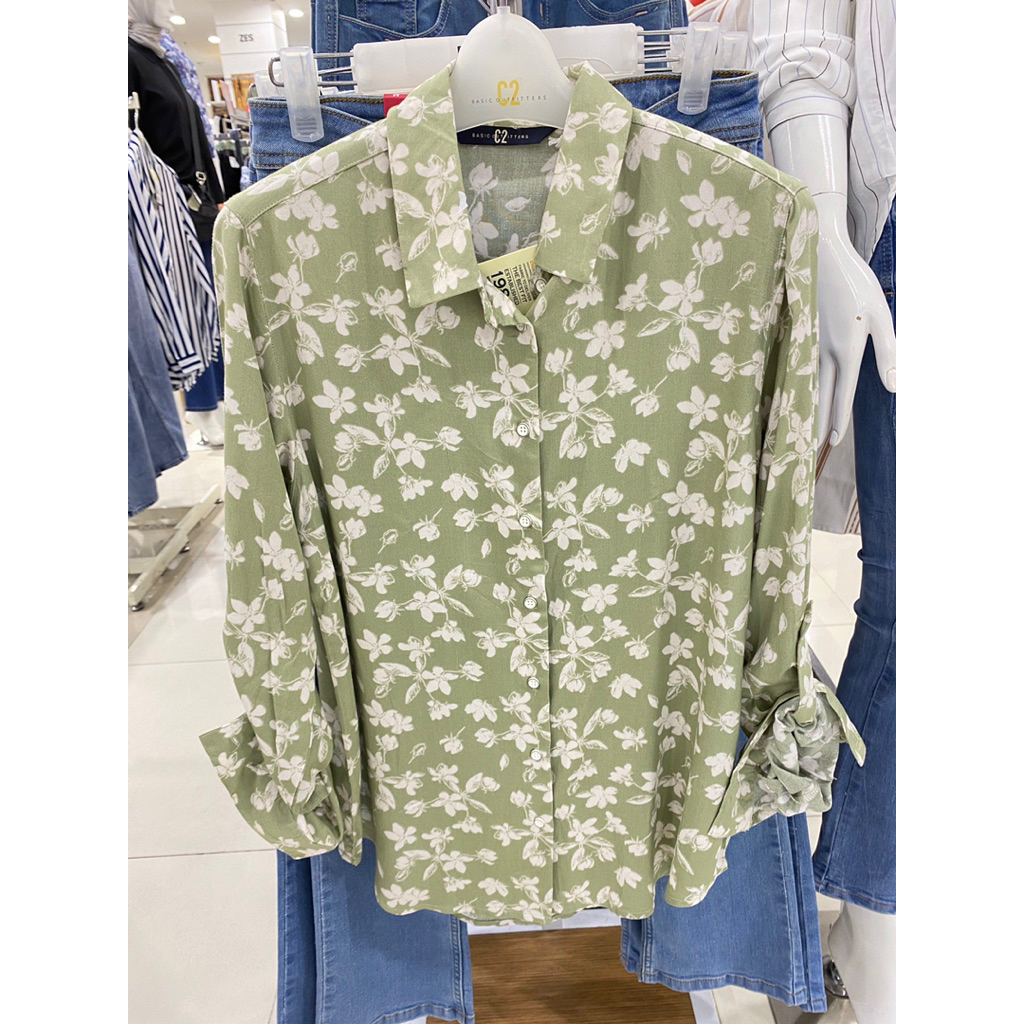 kemeja blouse merk c2 motif bunga2 ori matahari