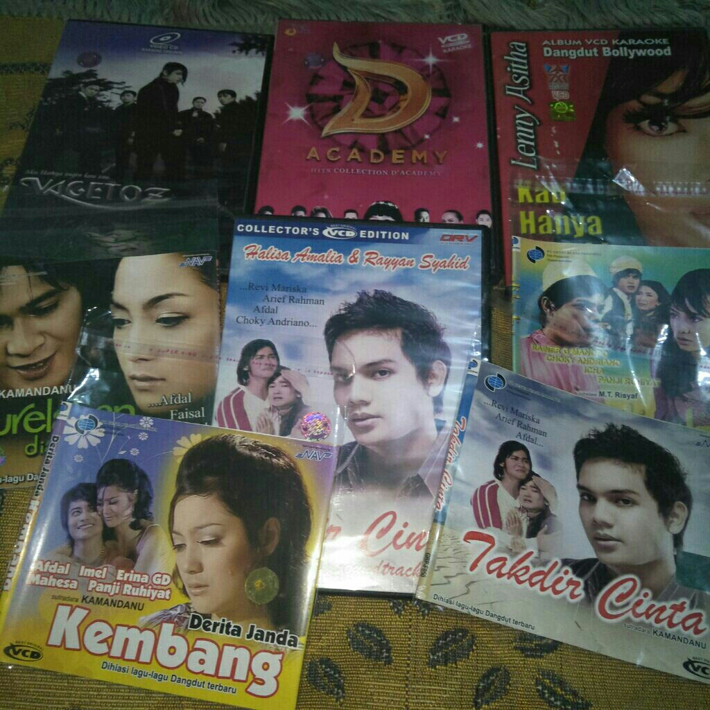 [PAKET D1 - 8 VCD] VCD KARAOKE GENTA BUANA TAKDIR CINTA + FTV, DERITA JANDA KEMBANG, ALIBABA, KURELA