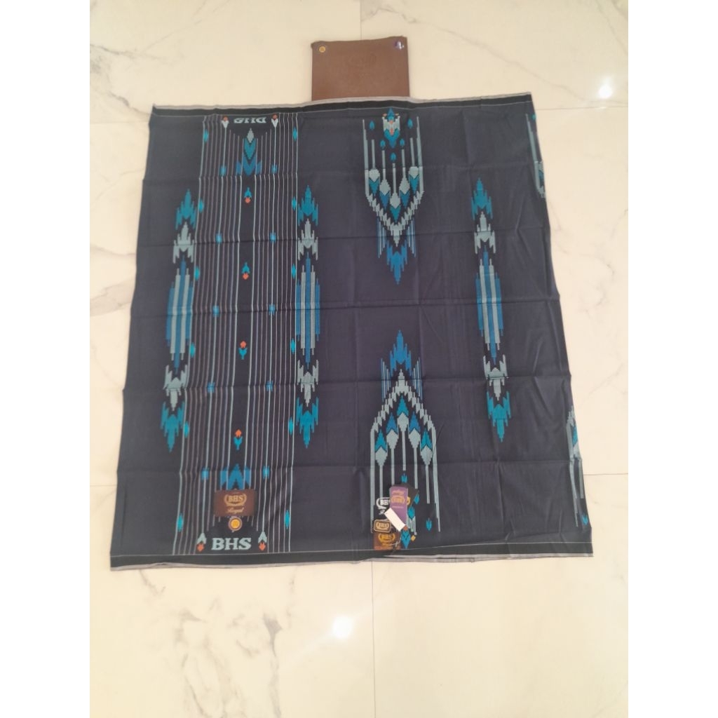 Sarung BHS ROYAL GOLD STB-HITAM-T20