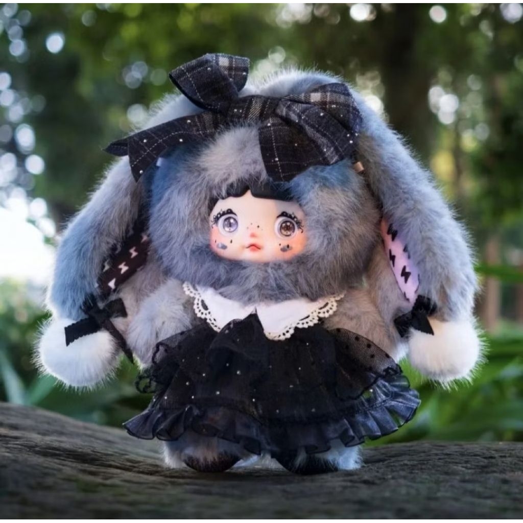 Nommi V11, Nommi V10, Nommi V8, Nommi V3, Nommi V4 Selected