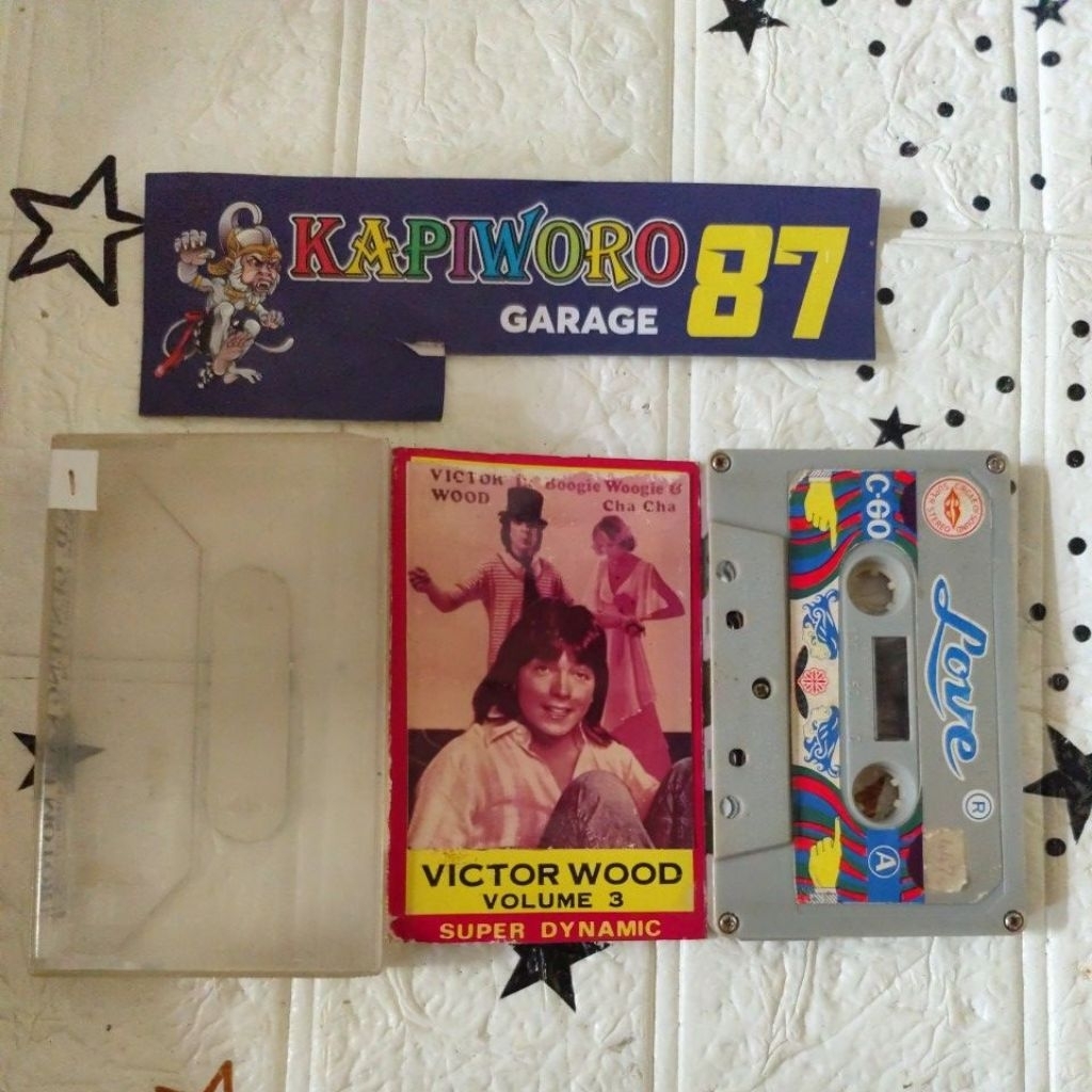 KASET PITA,,,VICTOR WOOD VOL. 3