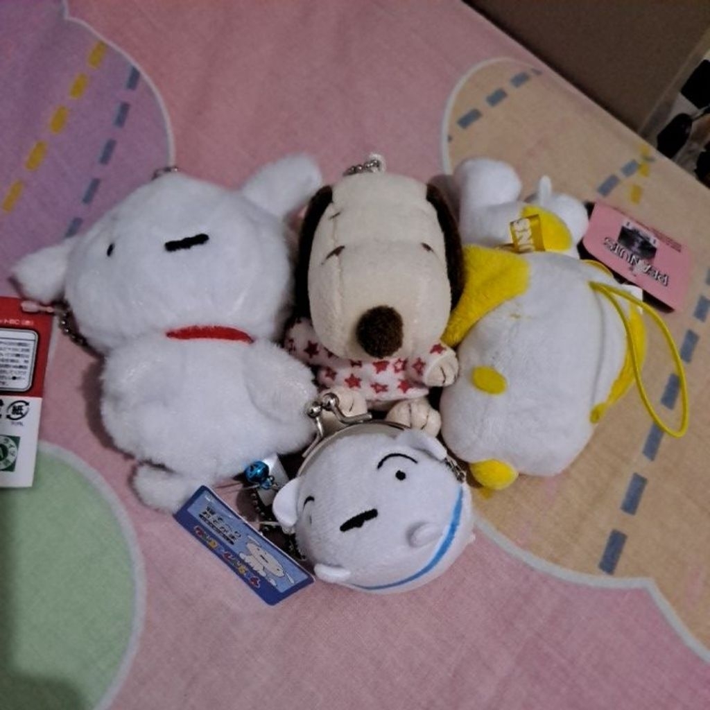 [ORI] Snoopy and Shiro Plush Keychain | Stuffed Toy Doll Snoopy Peanut Shiro Crayon Sinchan Plush St