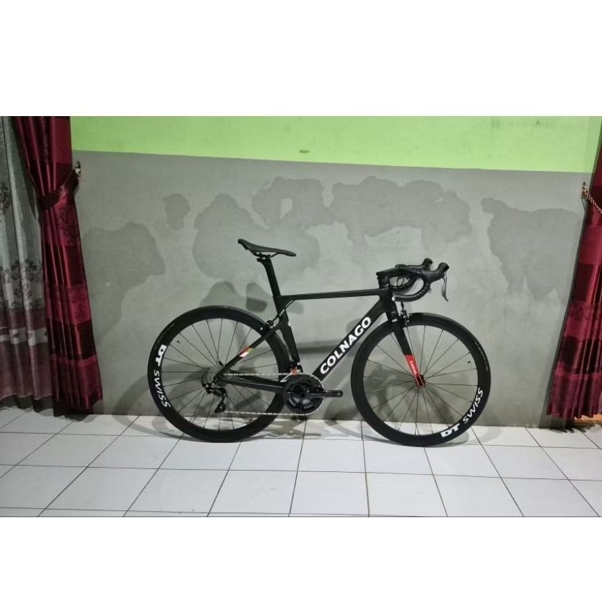 roadbike colnago c68 italian black carbon limited edision