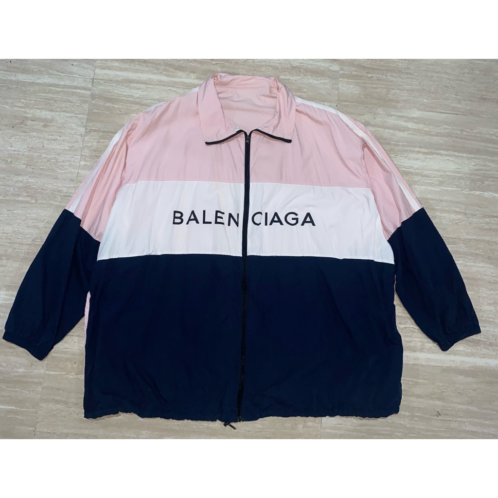 windbracker/jacket/outer balenciaga second tiga warna pink putih navy