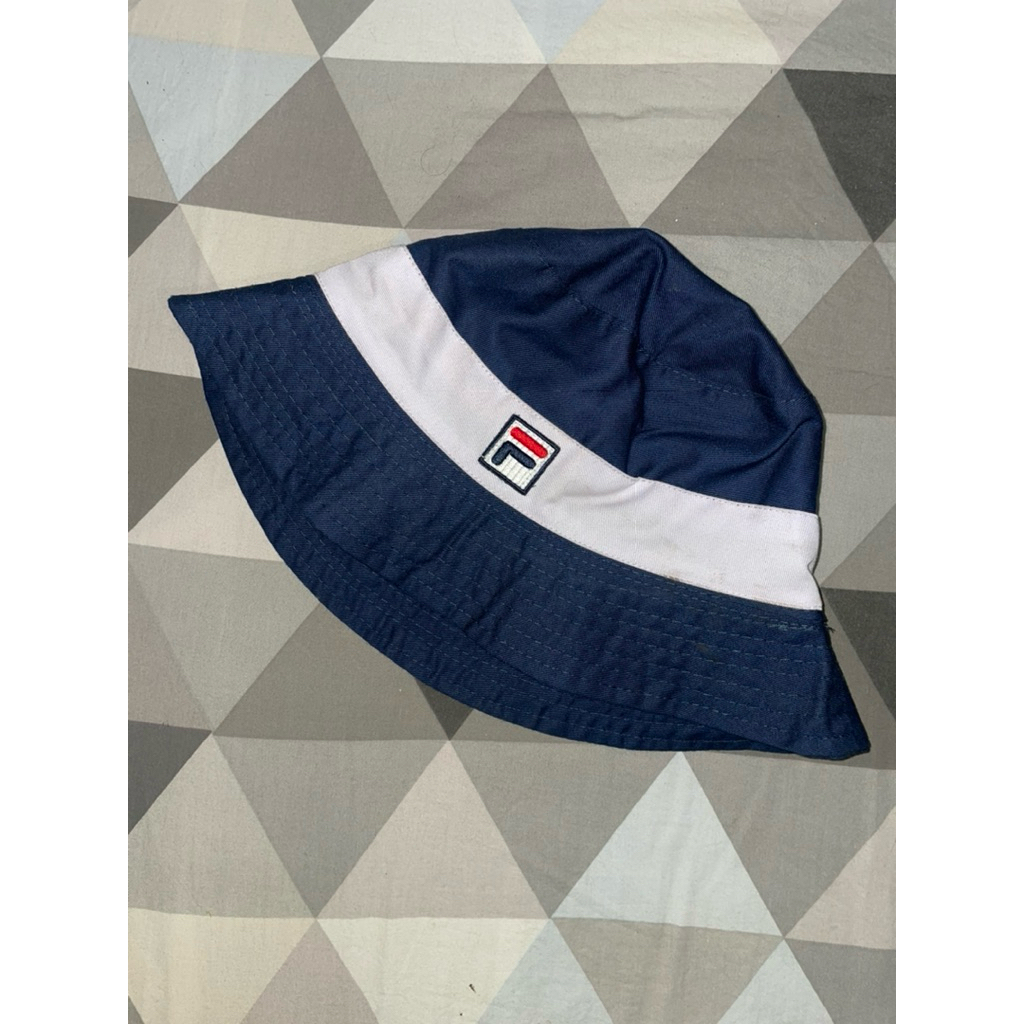 Bucket Fila