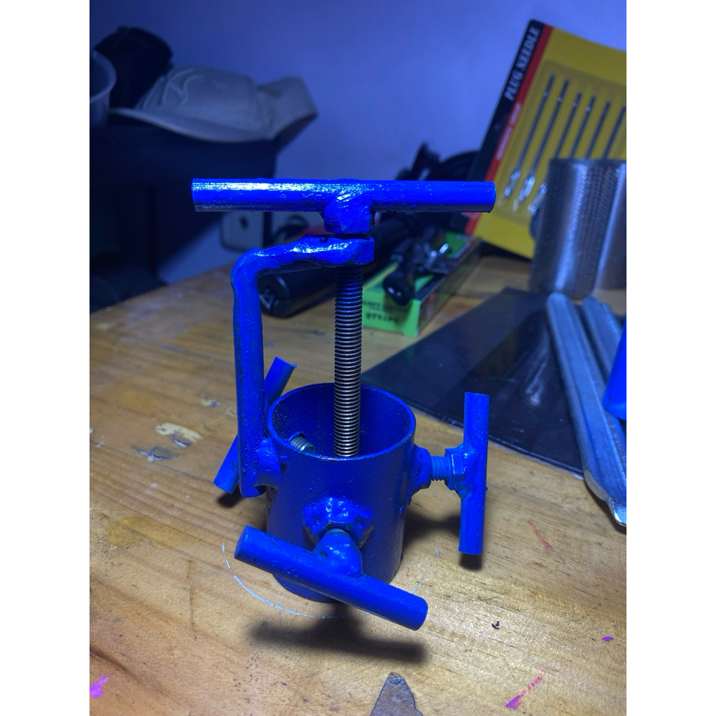 KUNCI SHOCKBREKER DEPAN UNIVERSAL UNTUK PCX,NMAX,NINJA DLL