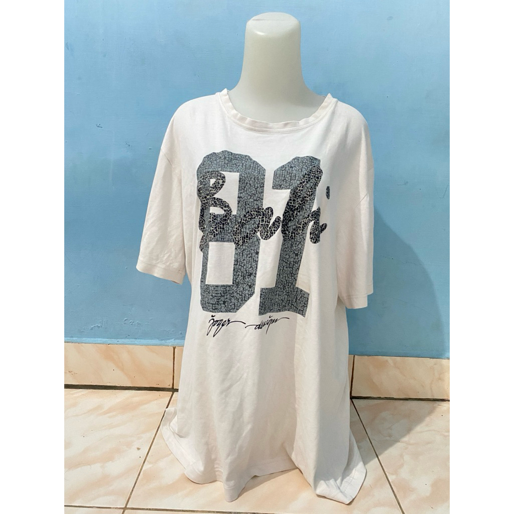 Kaos Cowo Cewe Putih Angka/ Monza/ Ai Sa