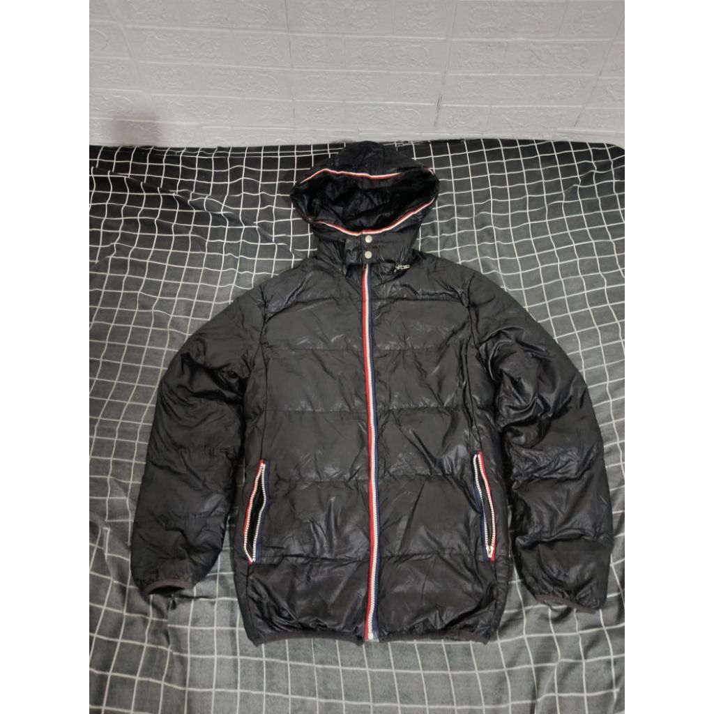 jaket bulang moncler..