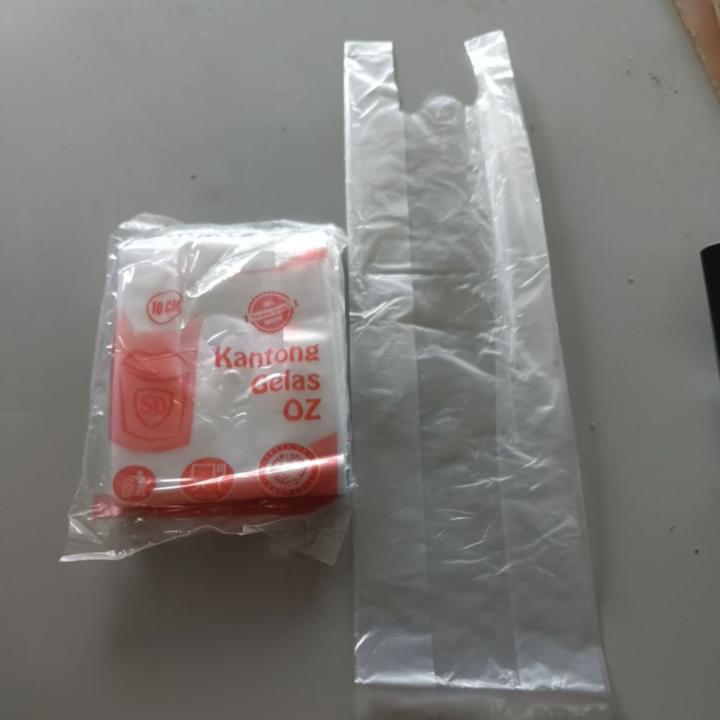 Kantong Plastik Bening Gelas Pop Ice/Es untuk 2 cup / Gelas Tenteng Kresek