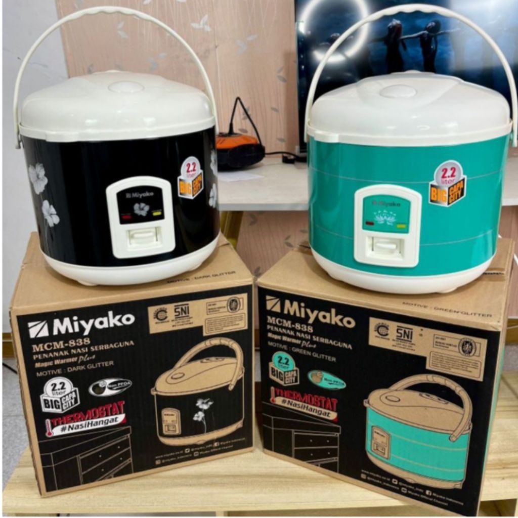 Magic Com Miyako MCM-838 2,2 Liter