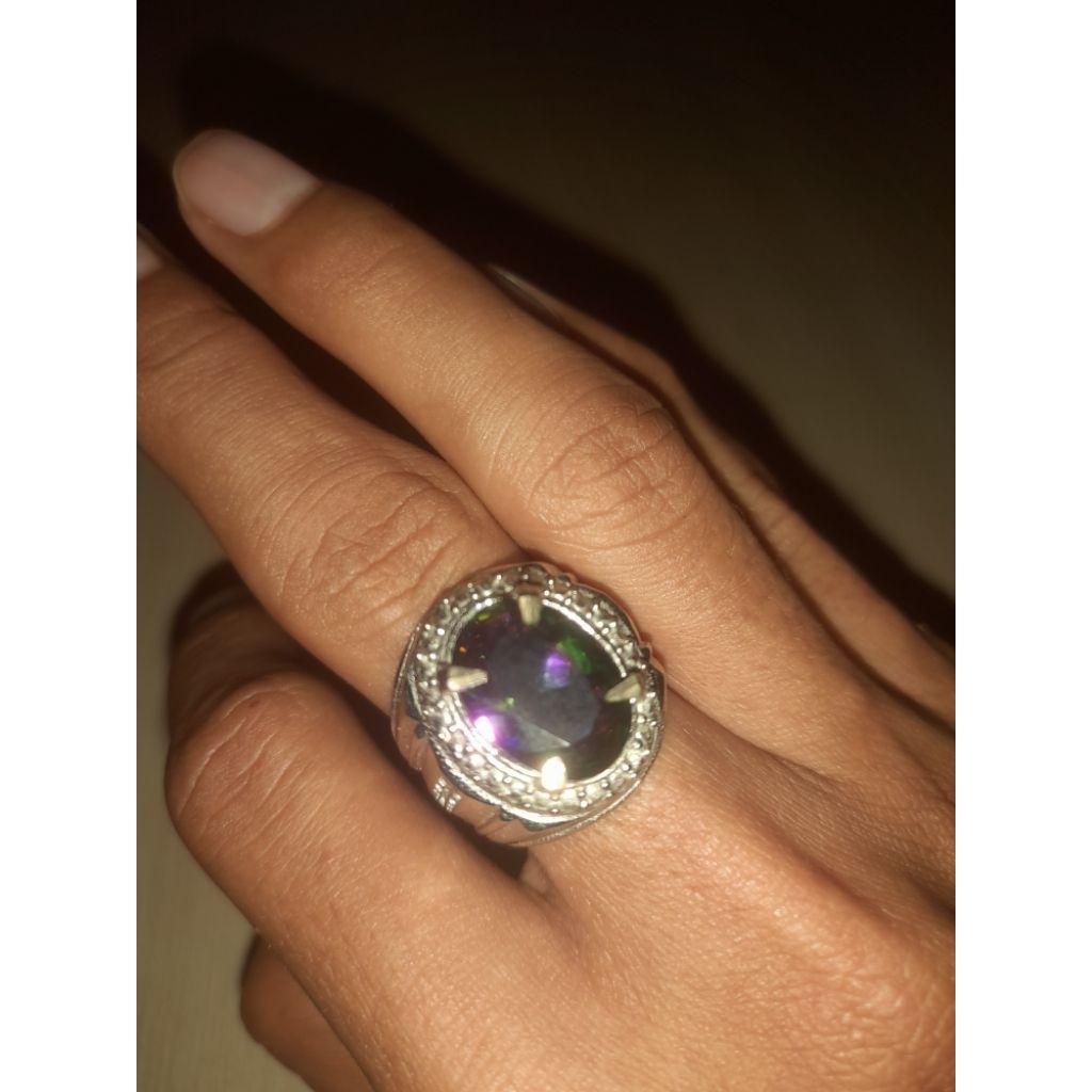 cincin mystic quartz